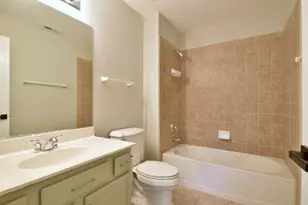 982 Indigo Ct, Hanover Park, IL 60133 - Photo 35