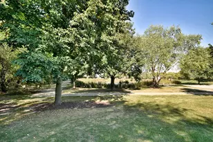 982 Indigo Ct, Hanover Park, IL 60133 - Photo 51