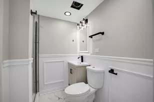 [Address not provided], Hazel Crest, IL 60429 - Photo 19