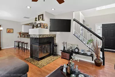 705 Timothy Court, East Dundee, IL 60118 - Photo 7