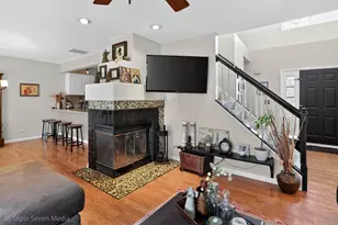 705 Timothy Ct, East Dundee, IL 60118 - Photo 7