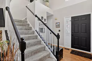 705 Timothy Ct, East Dundee, IL 60118 - Photo 5