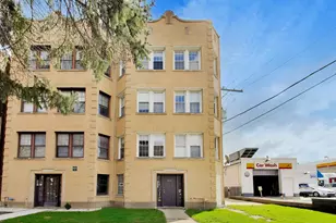 4015 N Mozart St, Chicago, IL 60618 - Photo 1