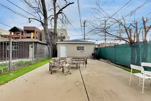 4015 N Mozart St, Chicago, IL 60618 - Photo 49