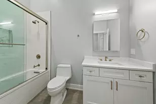 1349 N Noble St, Chicago, IL 60642 - Photo 11