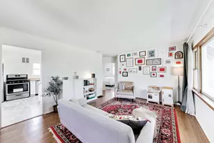 825 S Grace St, Lombard, IL 60148 - Photo 3