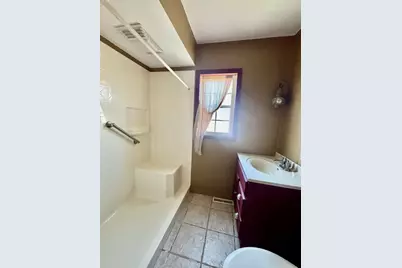 909 E 4th Street, Belvidere, IL 61008 - Photo 15