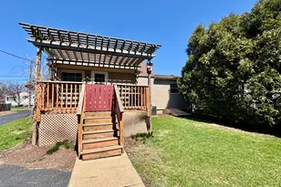 909 E 4th St, Belvidere, IL 61008 - Photo 23