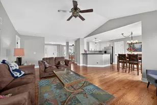 133 Heatherfield Ln, Dekalb, IL 60115 - Photo 11