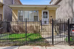 4622 N Springfield Ave, Chicago, IL 60625 - Photo 1