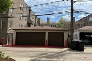 5534 N Campbell Ave, Chicago, IL 60625 - Photo 15