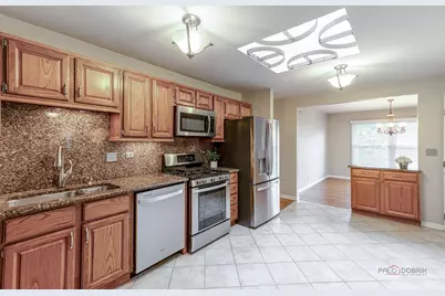 1128 Aegean Drive, Schaumburg, IL 60193 - Photo 19