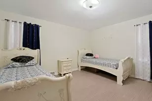 3025 W Rosemont Ave, Chicago, IL 60659 - Photo 19