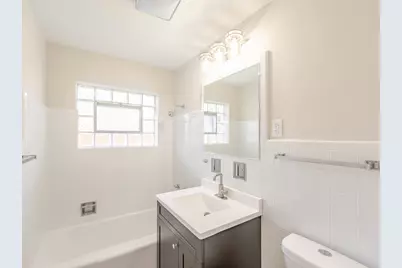 8049 E Prairie Road, Skokie, IL 60076 - Photo 11