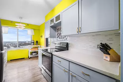 6833 N Kedzie Avenue #1404, Chicago, IL 60645 - Photo 13