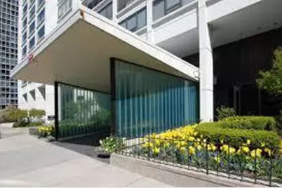 2800 N Lake Shore Drive #911, Chicago, IL 60657 - Photo 15