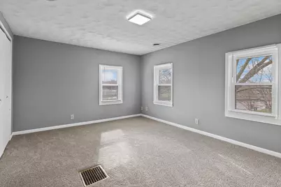 128 S 8th Street, Rochelle, IL 61068 - Photo 23