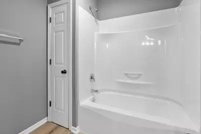 128 S 8th Street, Rochelle, IL 61068 - Photo 21