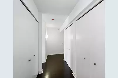 [Address not provided], Chicago, IL 60611 - Photo 9