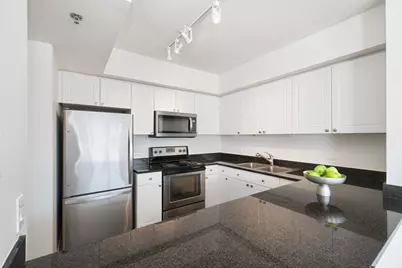 [Address not provided], Chicago, IL 60611 - Photo 7