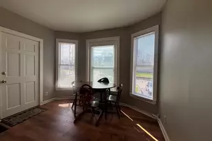 370 Bent St, Elgin, IL 60120 - Photo 3