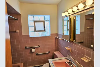 6940 N Ottawa Avenue, Chicago, IL 60631 - Photo 9