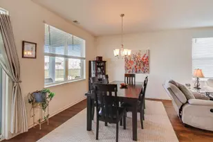 2355 Cannon Dr, Pingree Grove, IL 60140 - Photo 9