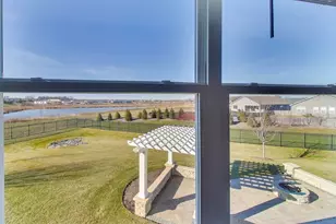 2355 Cannon Dr, Pingree Grove, IL 60140 - Photo 35