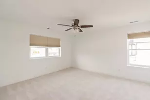 2251 Coventry Cir S, Sycamore, IL 60178 - Photo 11