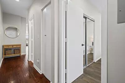 2305 N Austin Avenue #3, Chicago, IL 60639 - Photo 19