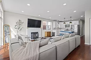 2305 N Austin Ave, Chicago, IL 60639 - Photo 11