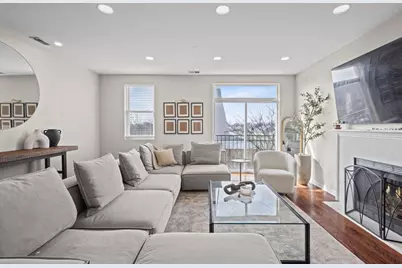 2305 N Austin Avenue #3, Chicago, IL 60639 - Photo 13