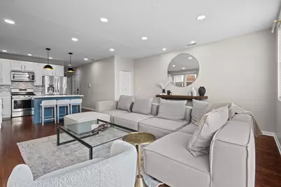 2305 N Austin Avenue #3, Chicago, IL 60639 - Photo 9