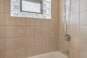 6914 W 65th St, Chicago, IL 60638 - Photo 25