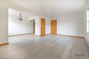 6914 W 65th St, Chicago, IL 60638 - Photo 7