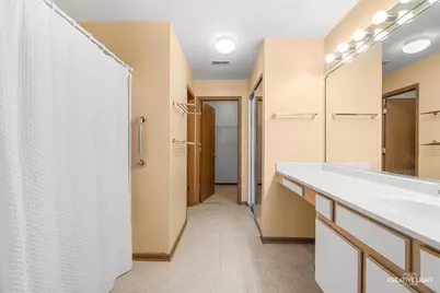 209 Grays Drive, Oswego, IL 60543 - Photo 13