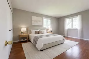 [Address not provided], Deerfield, IL 60015 - Photo 7