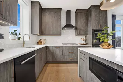 5015 N Clark Street #304, Chicago, IL 60640 - Photo 7