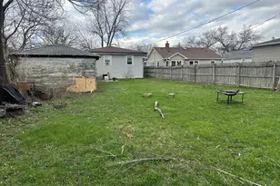 115 E Division St, Villa Park, IL 60181 - Photo 7