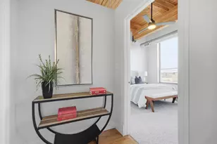 1610 S Halsted St, Chicago, IL 60608 - Photo 11