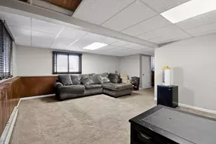 3552 N Water St, Decatur, IL 62526 - Photo 11