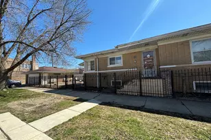 6601 S Francisco Ave, Chicago, IL 60629 - Photo 3