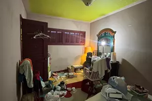 6601 S Francisco Ave, Chicago, IL 60629 - Photo 15