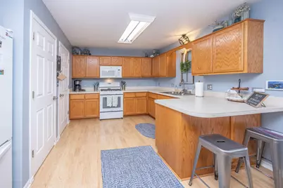 1438 Coral Bell Drive, Joliet, IL 60435 - Photo 7