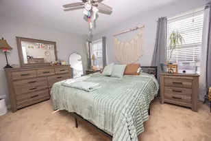 1438 Coral Bell Dr, Joliet, IL 60435 - Photo 13