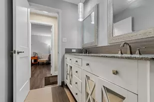 15403 S Catalina Dr, Orland Park, IL 60462 - Photo 13