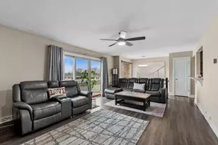 15403 S Catalina Dr, Orland Park, IL 60462 - Photo 3