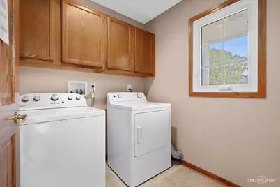 38W199 Heatherfield Drive, Elgin, IL 60124 - Photo 13