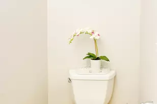 219 River Front Dr, Mount Prospect, IL 60056 - Photo 11