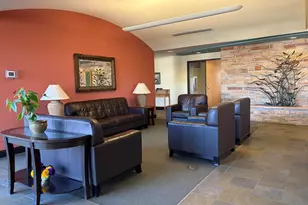 9355 Irving Park Rd, Schiller Park, IL 60176 - Photo 17